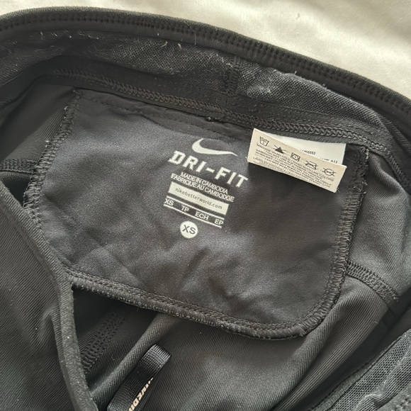 Nike leggings - Picture 3 of 3